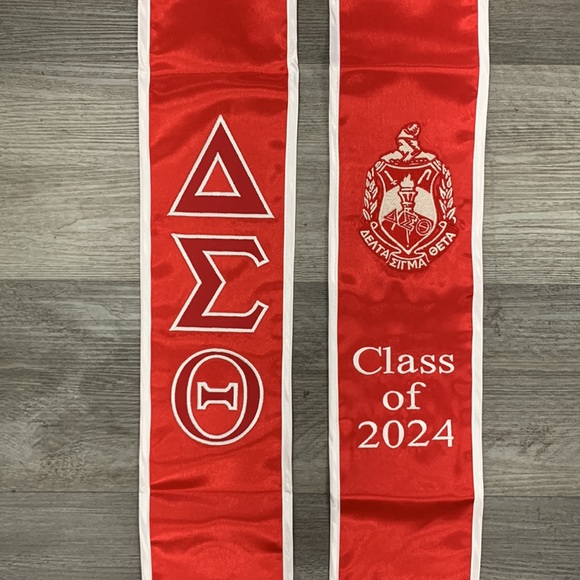Delta Sigma Theta Class of 2025 Graduation Stole - Picture 3 of 3